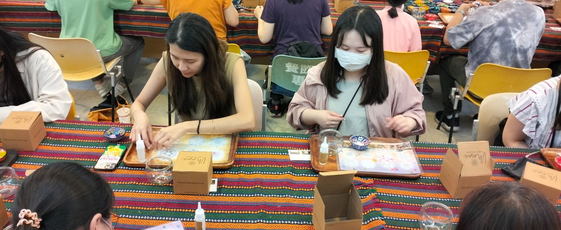 111學年度第2學期文康活動-手作馬賽克燭台
