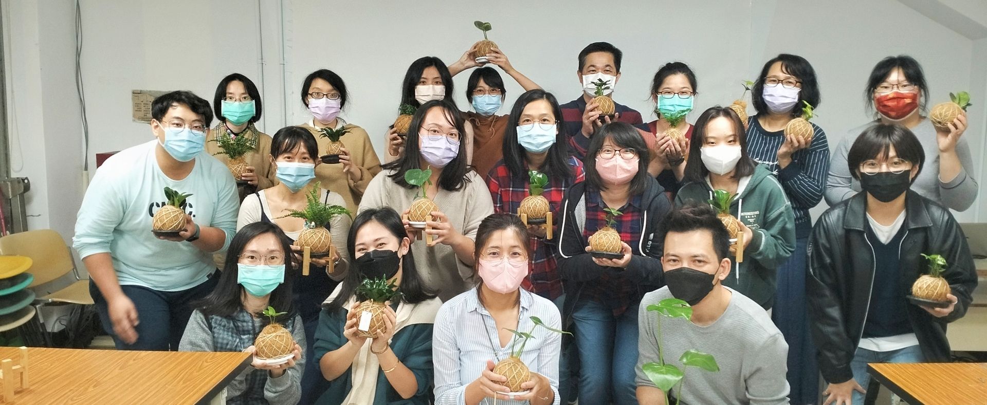111學年度第1學期文康活動-綠植苔球(3)111.12.01