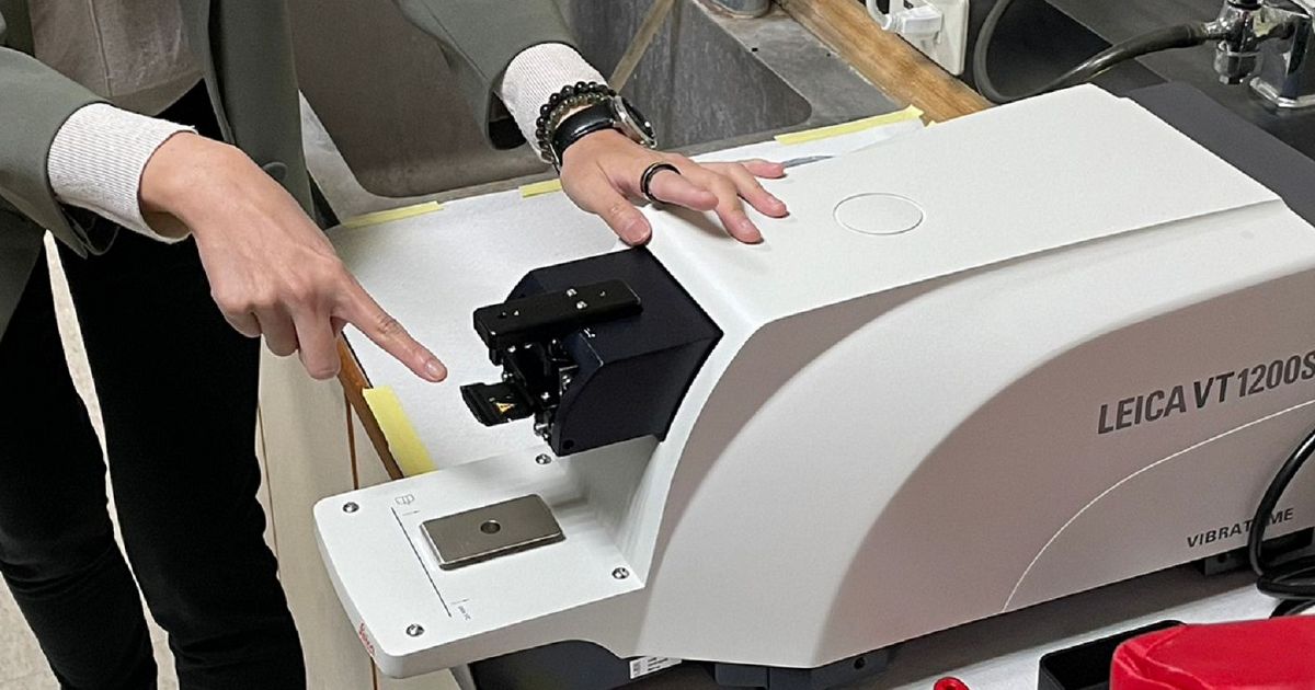 Training Workshop on LEICA VT1200S Vibrating Microtome & LE