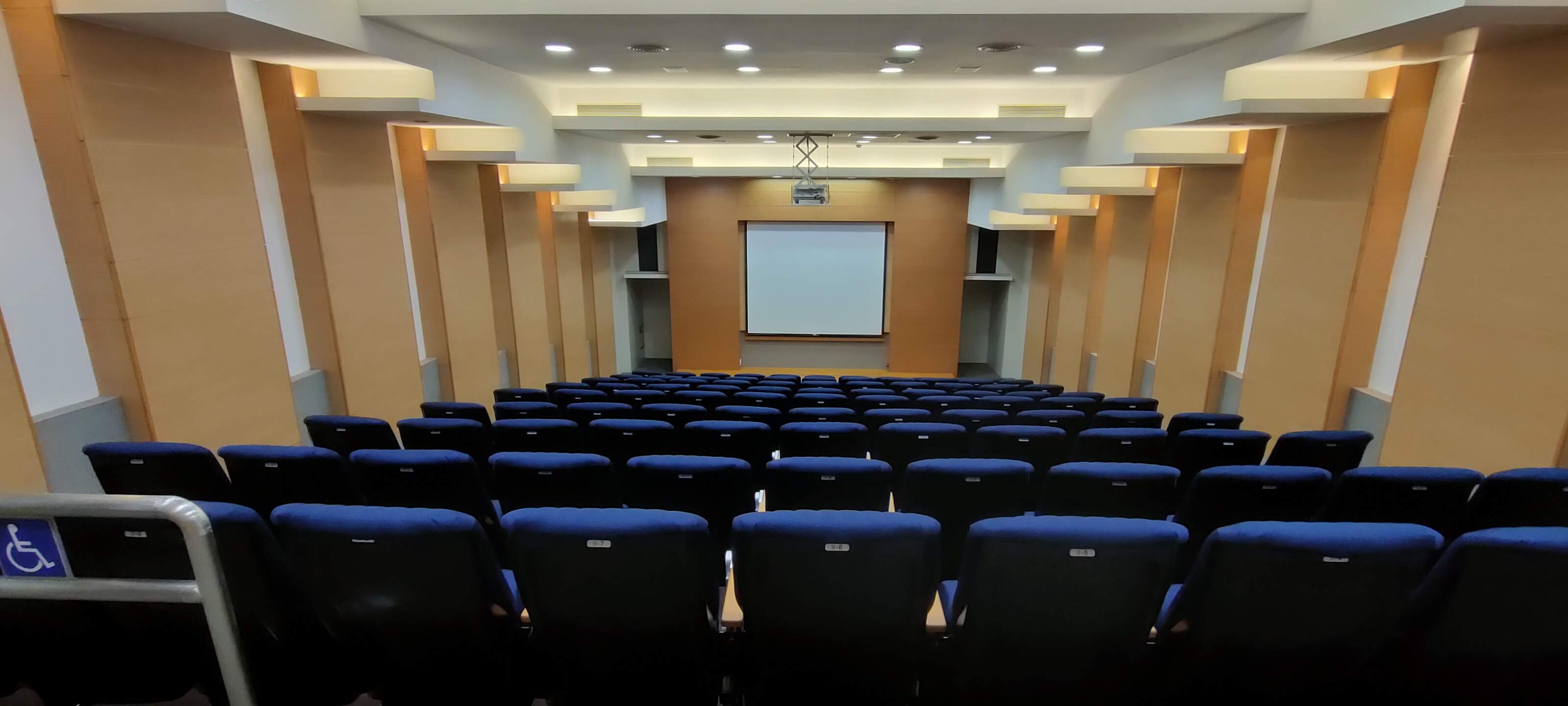 ▲Second Medical Building B1 Conference Room (1)