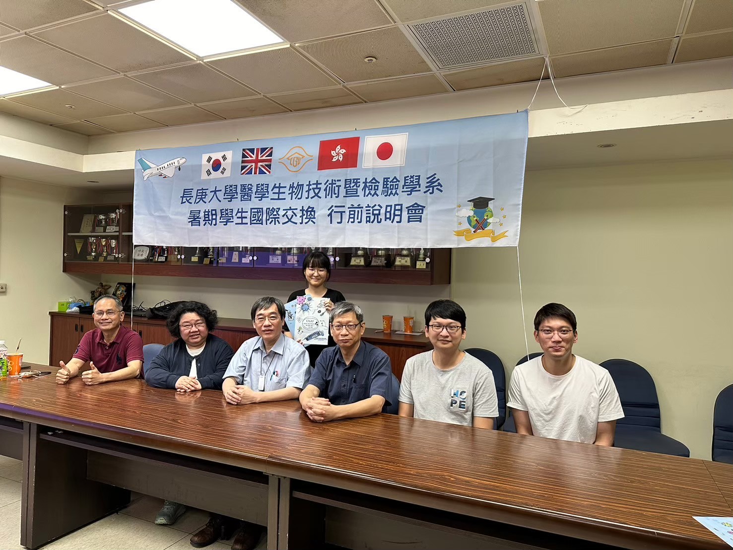 LINE_ALBUM_2024613 2024大學生暑期海外交換行前說明會_241213_37.jpg