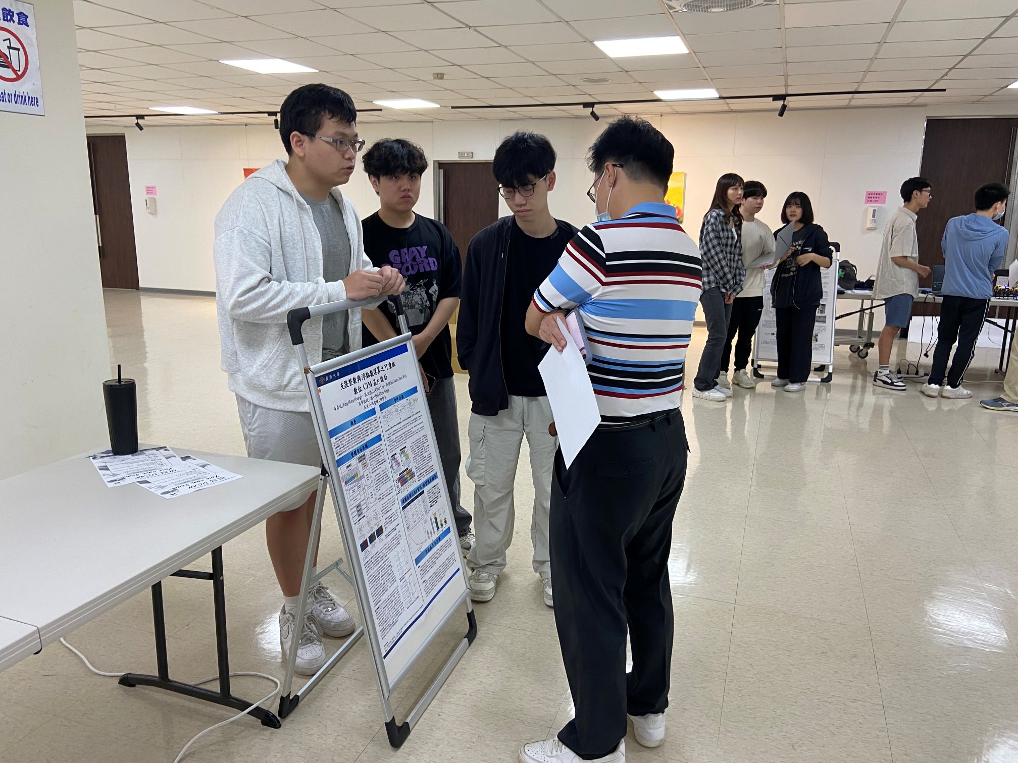 114學年度電機系專題實作競賽活動照片(8).JPG