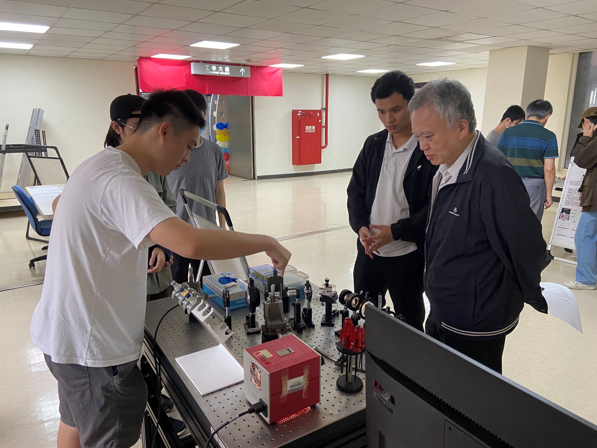 114學年度電機系專題實作競賽活動照片(11).JPG