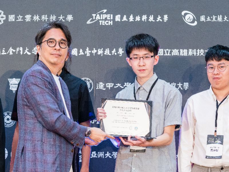 打破大學邊界長庚推跨校AI學習 首位醫工系學生獲教育部TAICA證書