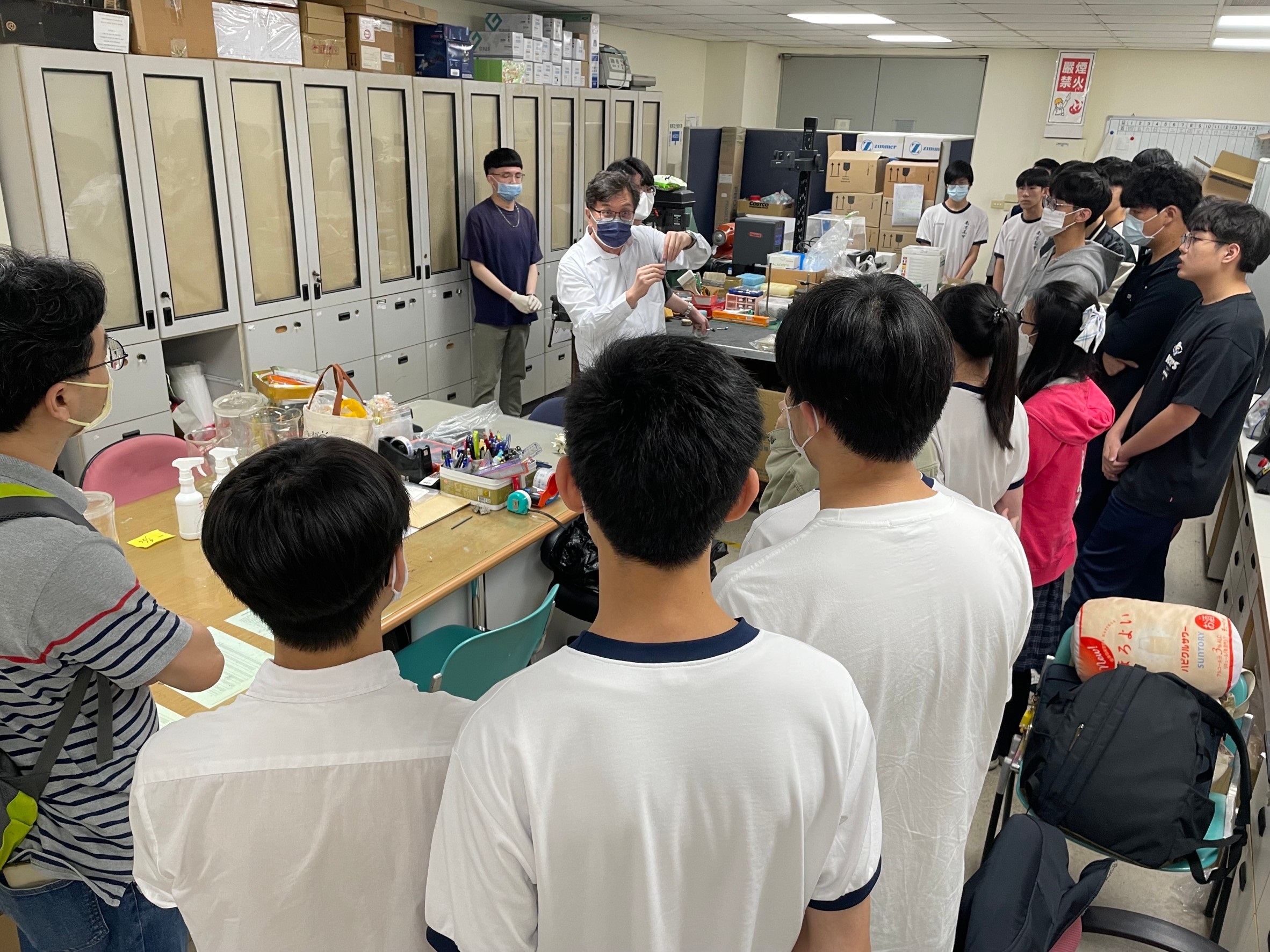 112-0428 北市南港高中參訪-3