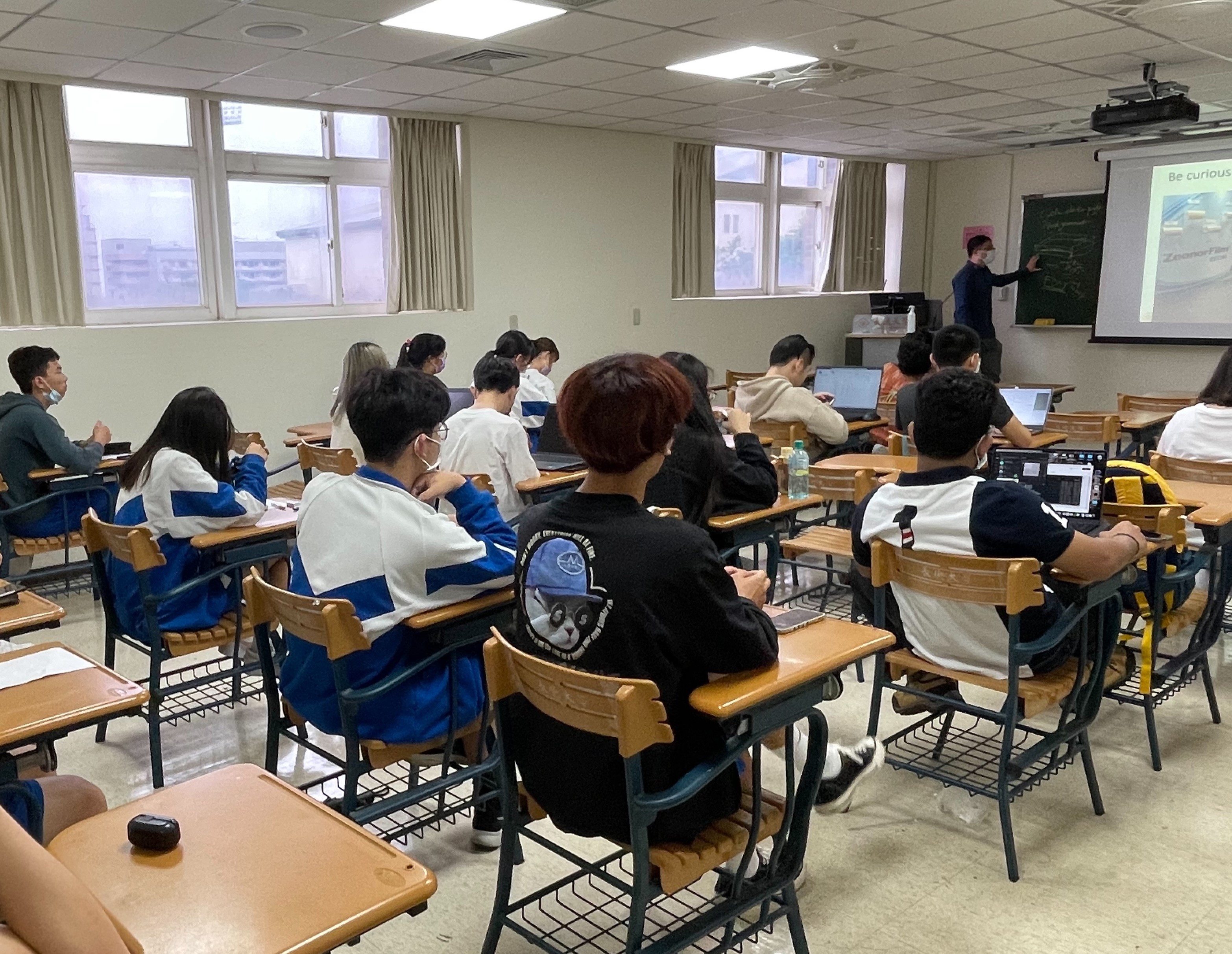 112-0420 桃園中大壢中參訪-5