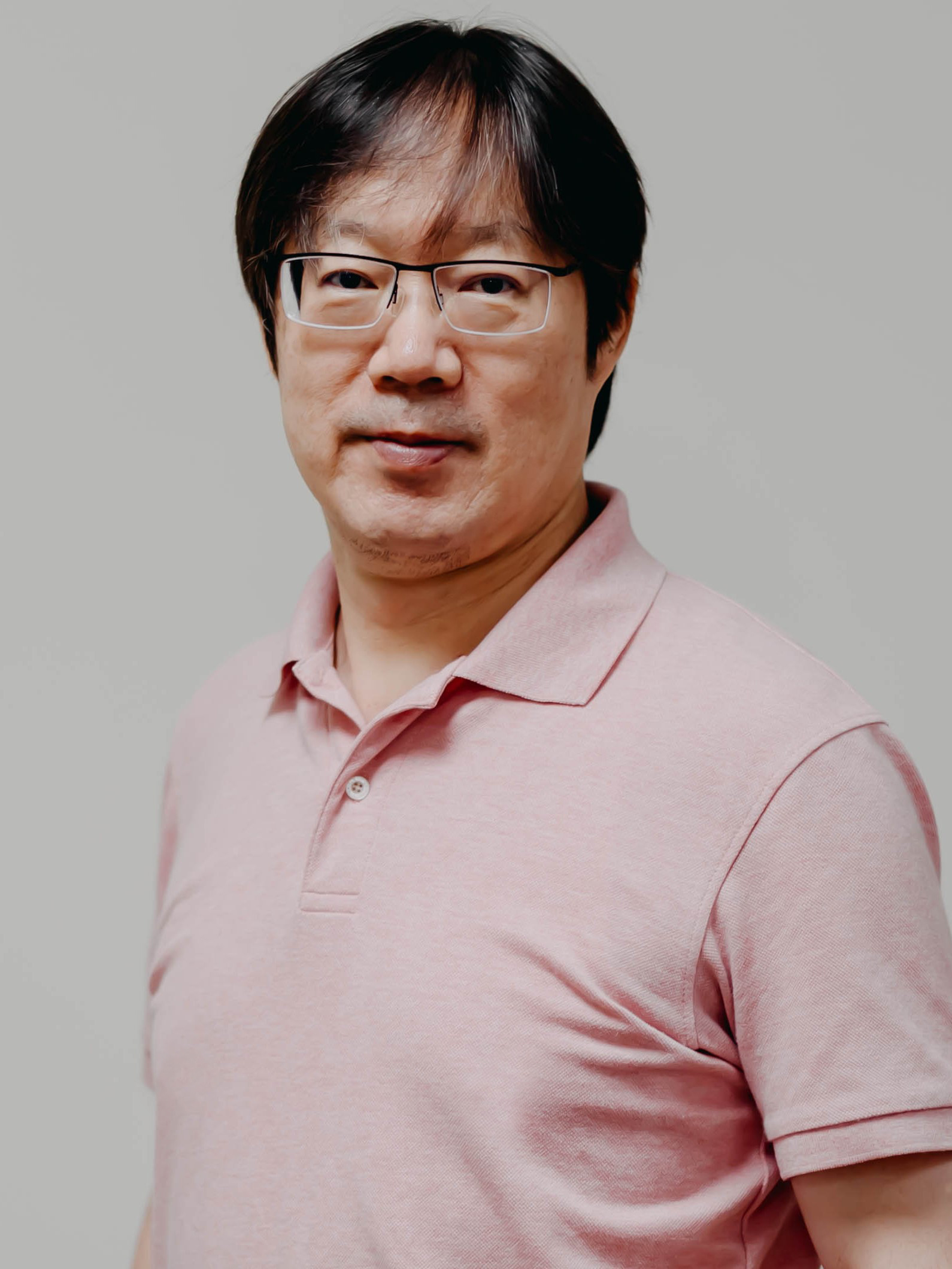 邱方遒教授兼系主任