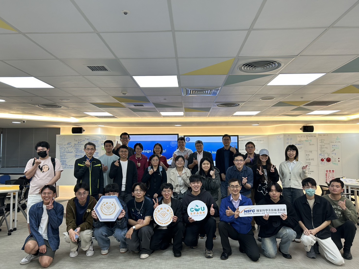 The 2025 CGU Biodesign Workshop drew enthusiastic participation from physicians, faculty members, and students from Chang Gung University, Chang Gung Memorial Hospital, National Taiwan University, and Chung Yuan Christian University.