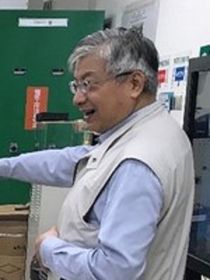 張偉能