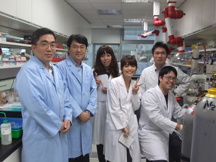 學生至台灣微脂體實習